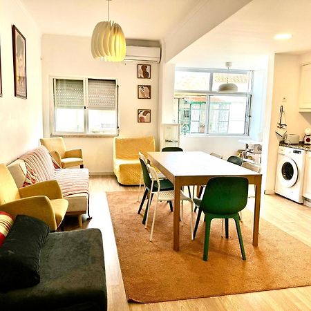 Almada Big Flat Next To Lisbon And Caparica Beach المظهر الخارجي الصورة