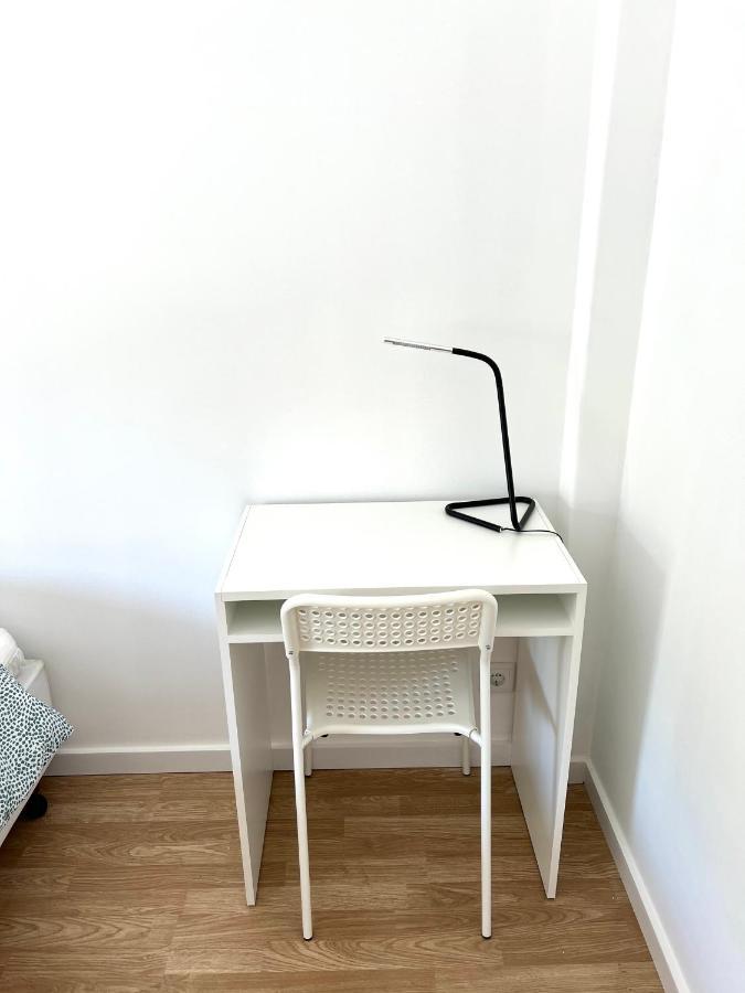 Almada Big Flat Next To Lisbon And Caparica Beach المظهر الخارجي الصورة