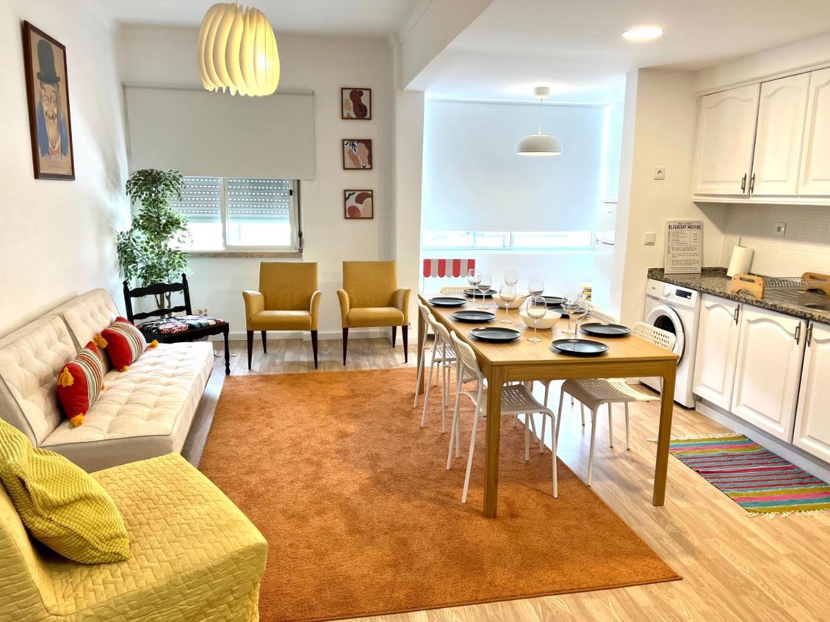 Almada Big Flat Next To Lisbon And Caparica Beach المظهر الخارجي الصورة
