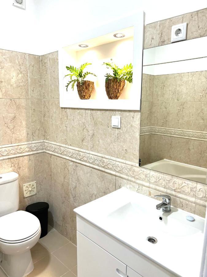 Almada Big Flat Next To Lisbon And Caparica Beach المظهر الخارجي الصورة