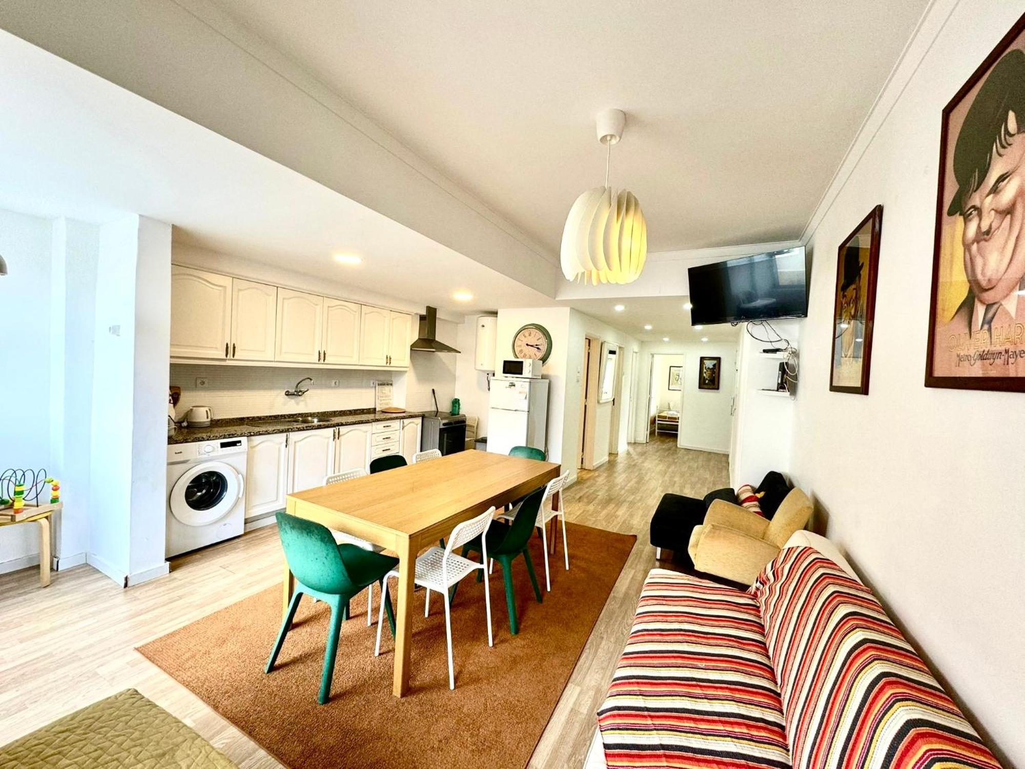 Almada Big Flat Next To Lisbon And Caparica Beach المظهر الخارجي الصورة